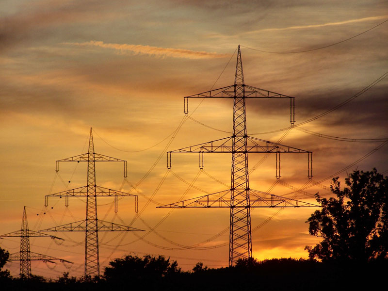 Construção de linhas de transmissão de energia vai gerar 6,8 mil empregos