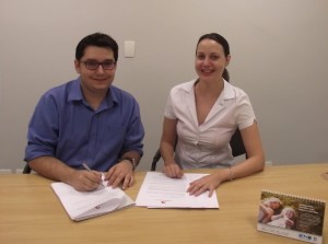 Rodrigo Carvalho, Diretor da Carvalho Assessoria, e Ana Amélia Pereira, Supervisora de Marketing da AD 