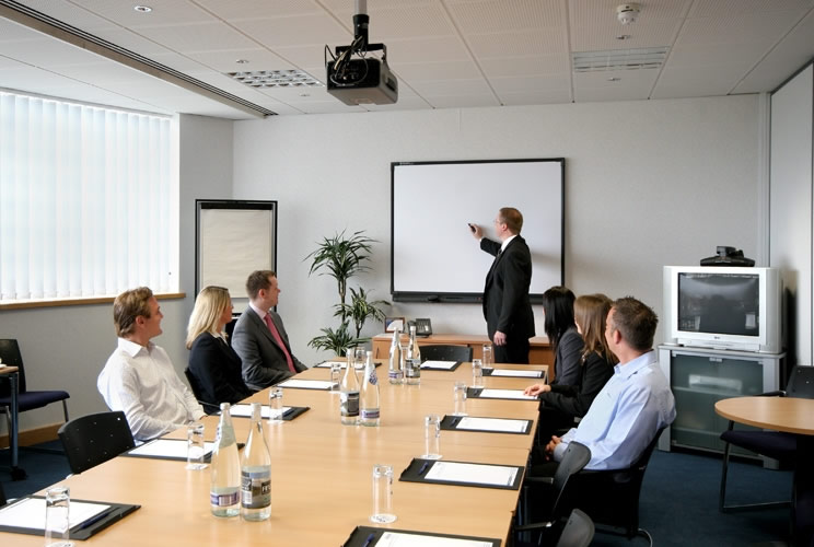 TOPMIND demonstra solução para gestão  de salas de reunião durante 4CIO SP