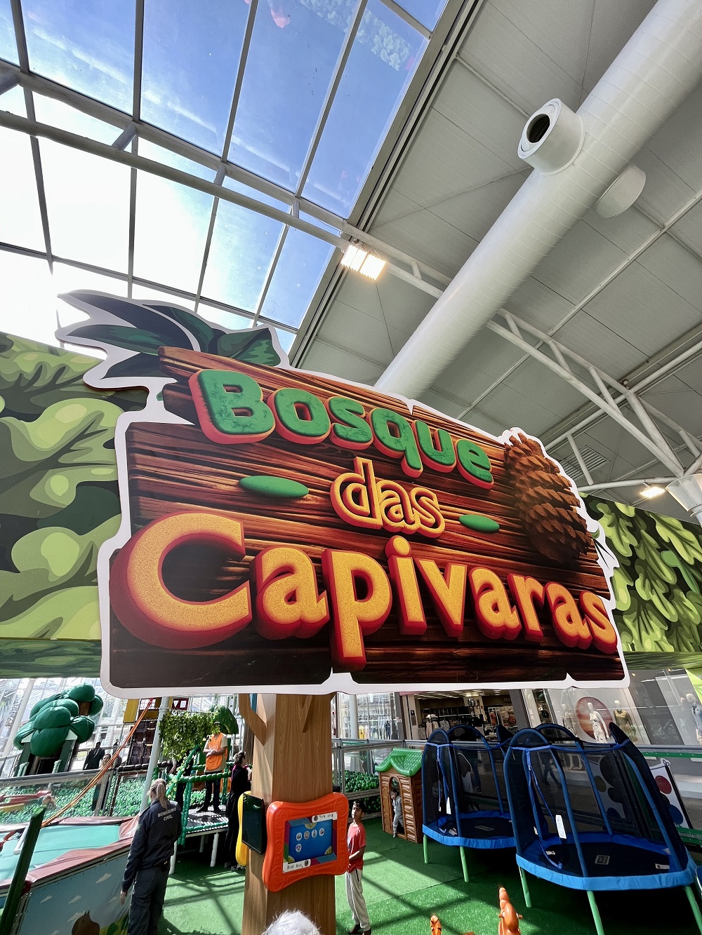 Bosque das Capivaras – atração infantil inédita no país acaba de ser inaugurada em Curitiba