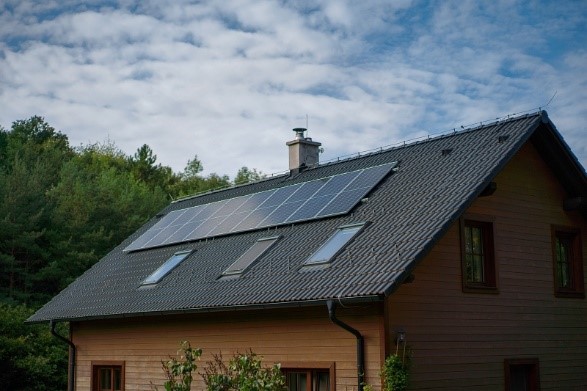 Energia Solar e Valorização Imobiliária: Aumente o Valor da sua Propriedade