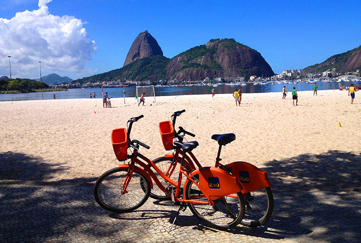 Aniversário do Rio: 7 pontos turísticos para curtir a cidade sobre duas rodas