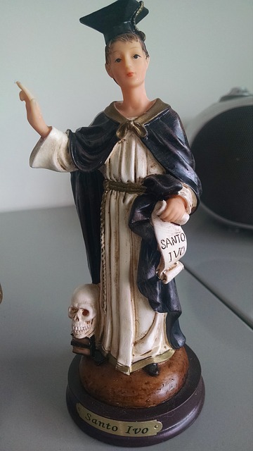 Santo Ivo, um padroeiro além do seu tempo