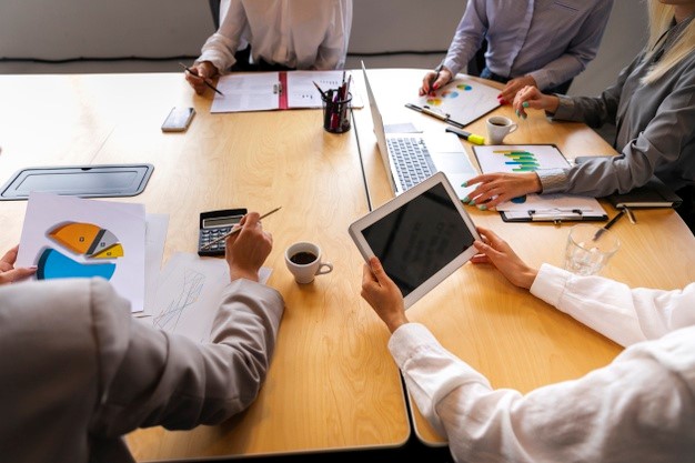 4 Melhores técnicas de vendas para aplicar em sua equipe