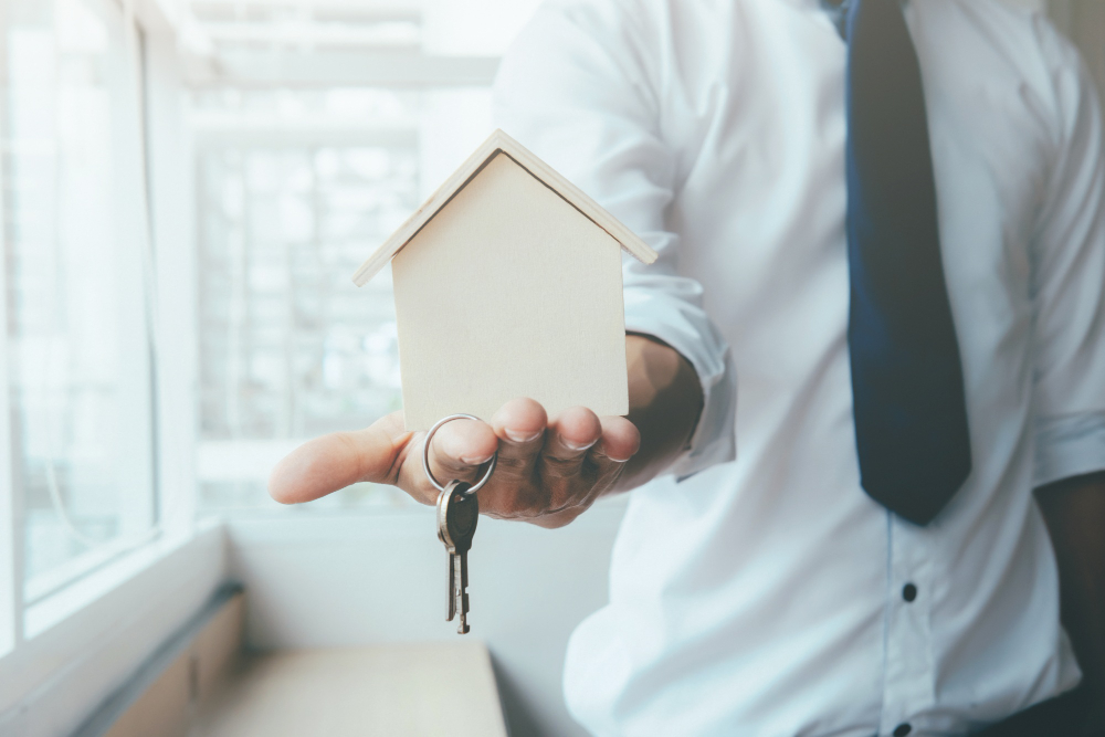 Investir em imóveis em 2021: entenda o cenário