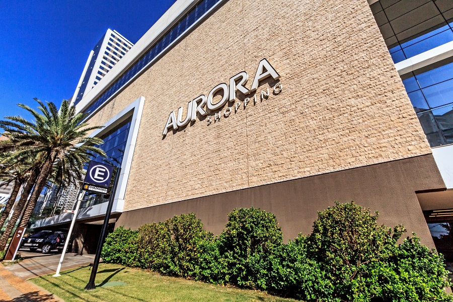 Dia da Mulher: Aurora Shopping terá música na praça e promoções