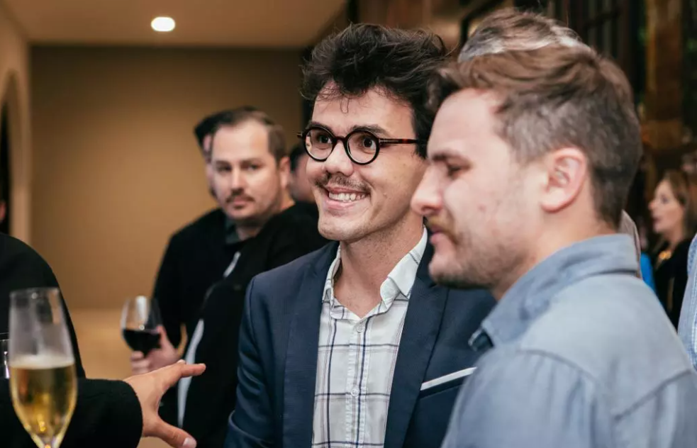 Catarinense André Groh assina concorrida lista de convidados no Money Week #7, em São Paulo