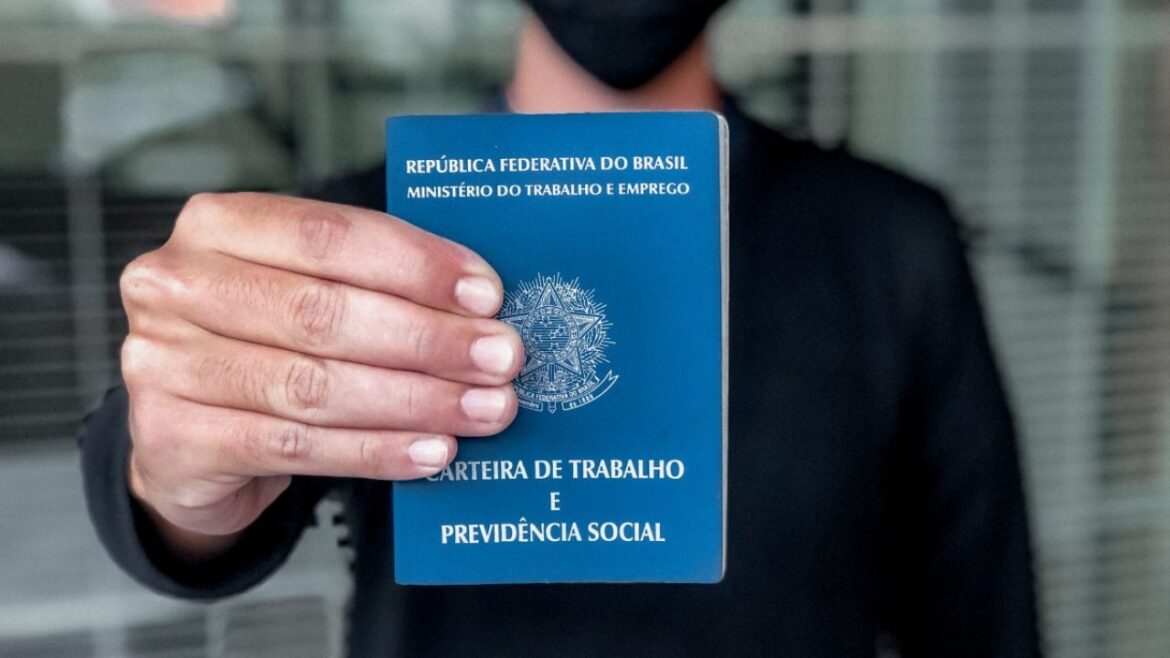 Rede atacadista realiza feirão de empregos com 190 vagas em Araranguá