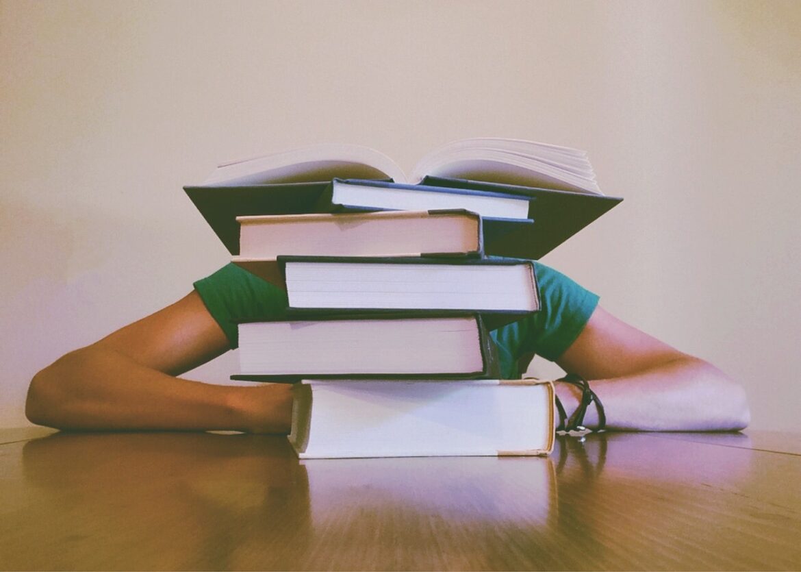 Programas de bolsas de estudo e financiamento para estudantes de medicina