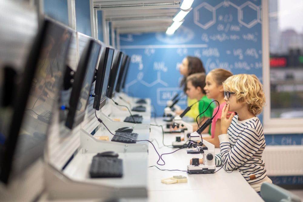 Inove nas aulas: saiba como despertar o interesse dos estudantes e tornar o aprendizado mais envolvente
