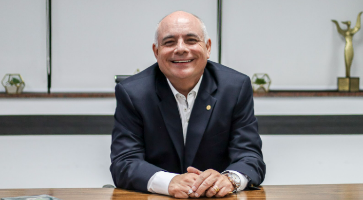 Grupo Educacional CEAB abre a primeira franquia de capacitação na aviação civil e espera abrir mais 15 unidades este ano