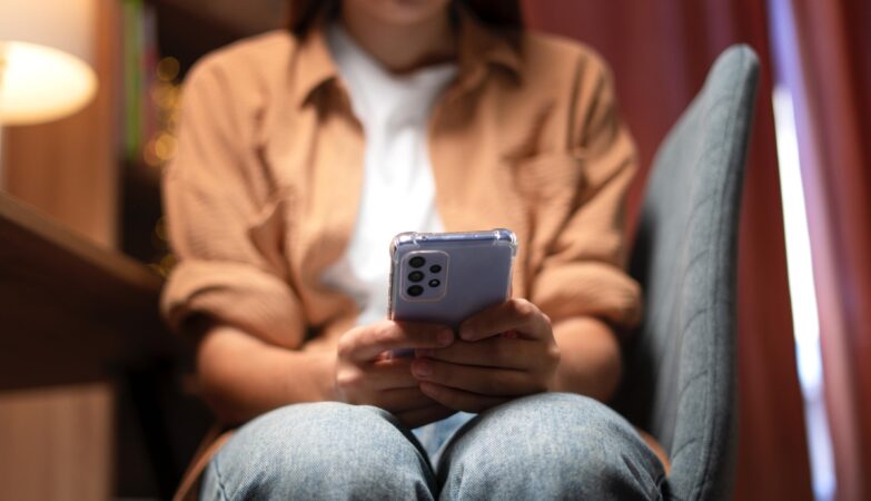 Pesquisa indica que busca por selfie afeta autoestima